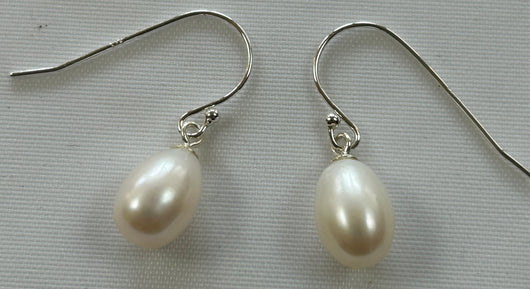 Freshwater Pearl Drop Earrings