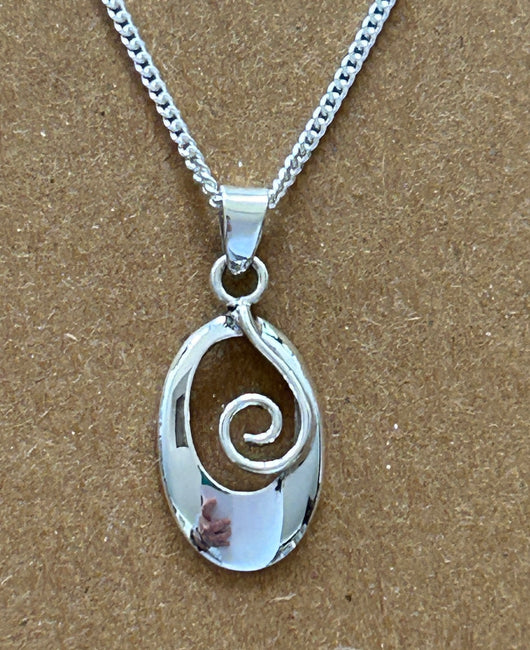 Silver oval swirl pendant