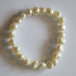 Freshwater Pearl Elasticated Bracelet